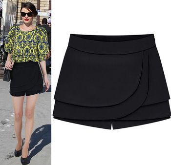 Shorts retas camada dupla•